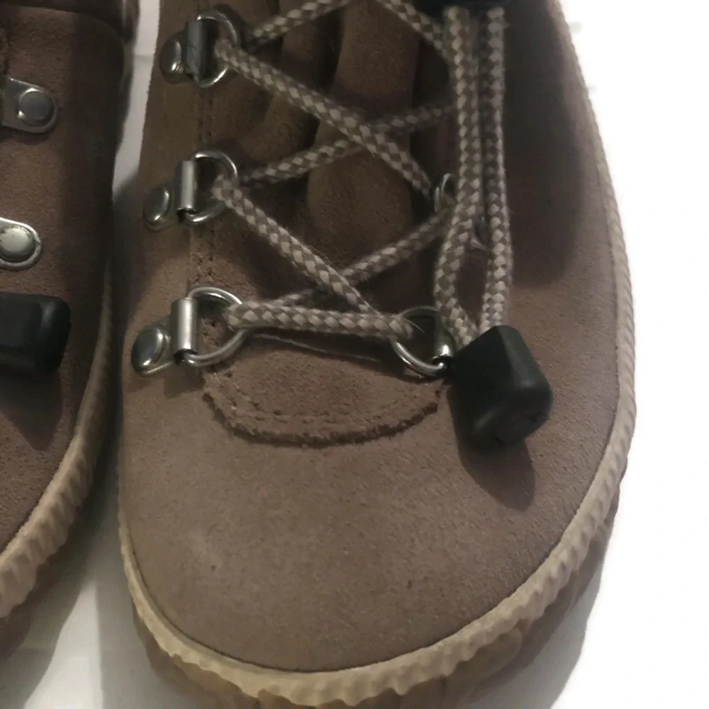 SOREL Kids Out 'N About Conquest Waterproof  Winter Bootie Tan Big Kid Size 4